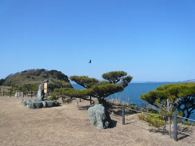 養翠園・湊御殿・番所庭園