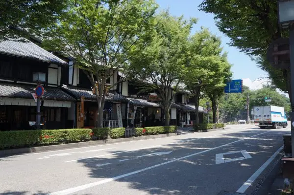 夢京橋キャッスルロード・四番町スクエア