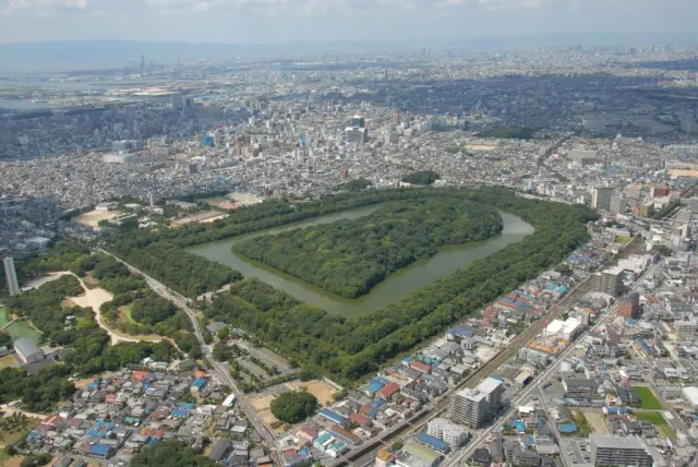 Nintoku Ryo Tumulus
