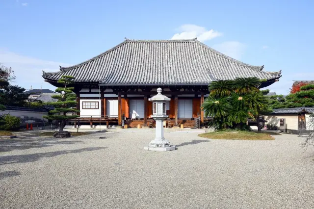 Hokke-ji Temple