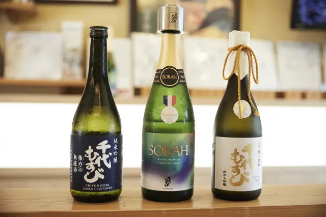 Following a guided tour of the brewery, you have the opportunity to sample our sake (reservation required).