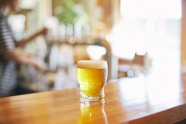 A taproom for craft beer.
Visitors can enjoy several types of draft craft beer at the taproom during business hours.