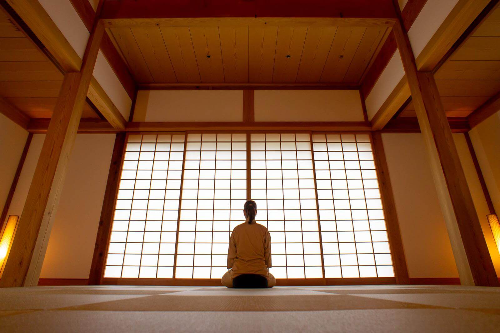 Japanese Temple: Hypnotic Zen Chill Tones for Meditation, Yoga