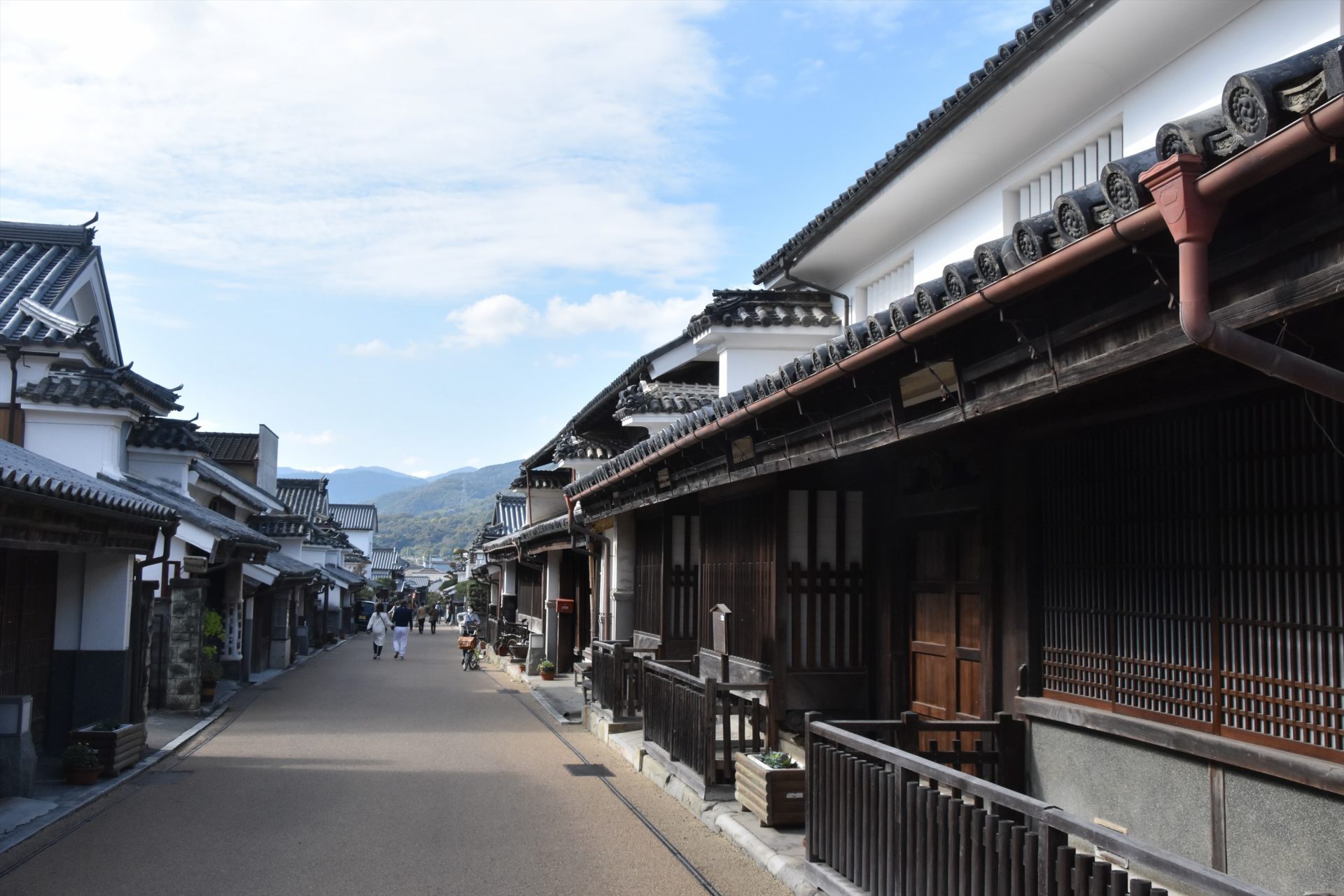 うだつの上がる江戸時代からの町並みを散策 | Premium関西