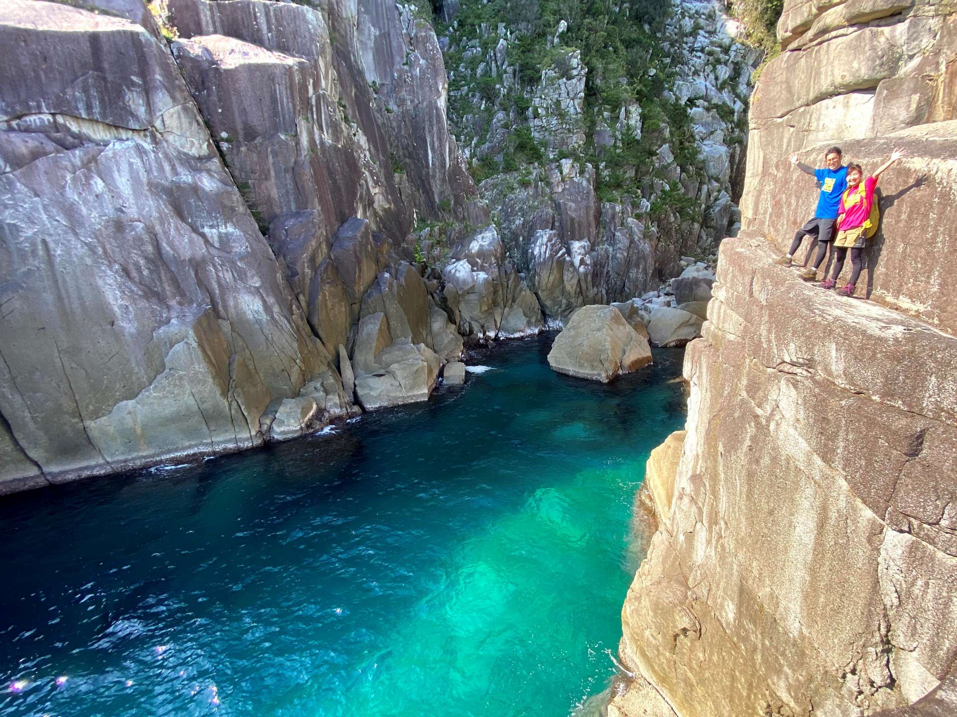九鬼水軍発祥の地が生み出すエメラルドグリーンの海 | Premium関西
